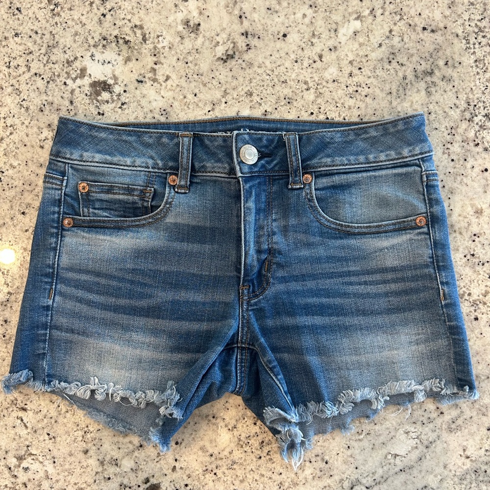 American Eagle super stretch Distressed Denim Shorts